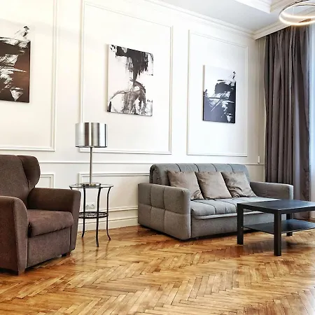 Opera House 2 Separate світло є * Leópolis