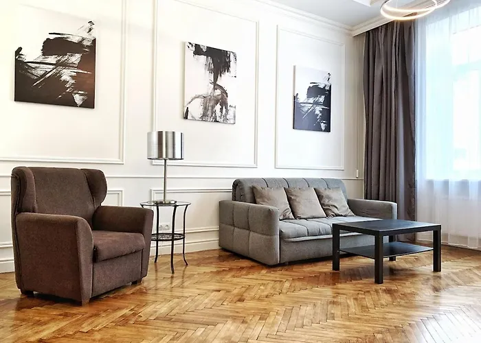 Opera House 2 Separate світло є * Leópolis