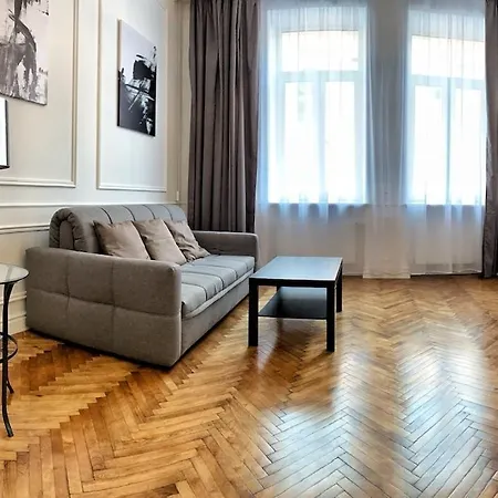 Opera House 2 Separate світло є Appartement Lviv